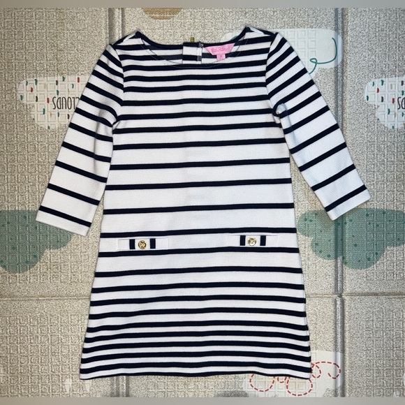Lilly Pulitzer Little Layton Long Sleeve Shift Dress (Size M) - Picture 1 of 4